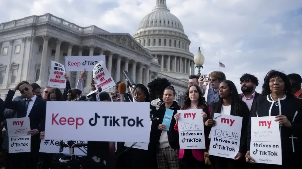 美国最高法院维持TikTok“不卖就禁”法案